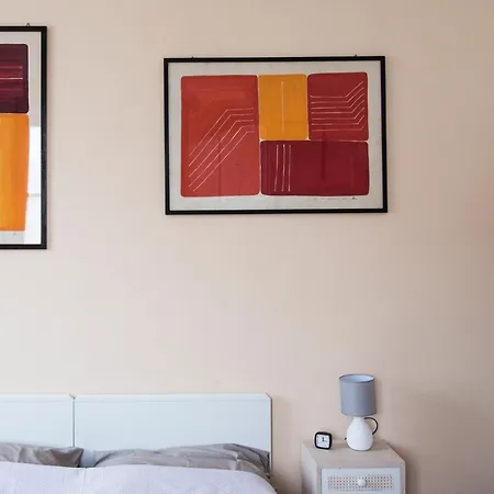 Brera District 2 Bedrooms -youhosty Mediolan
